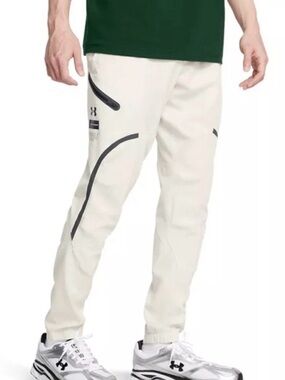 Under Armour Unstoppable Summit White Cargo Pants 1352026 110 Men’s XL NWT.